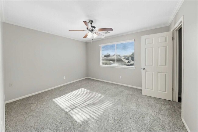 Building Photo - 1011 Wentworth Dr