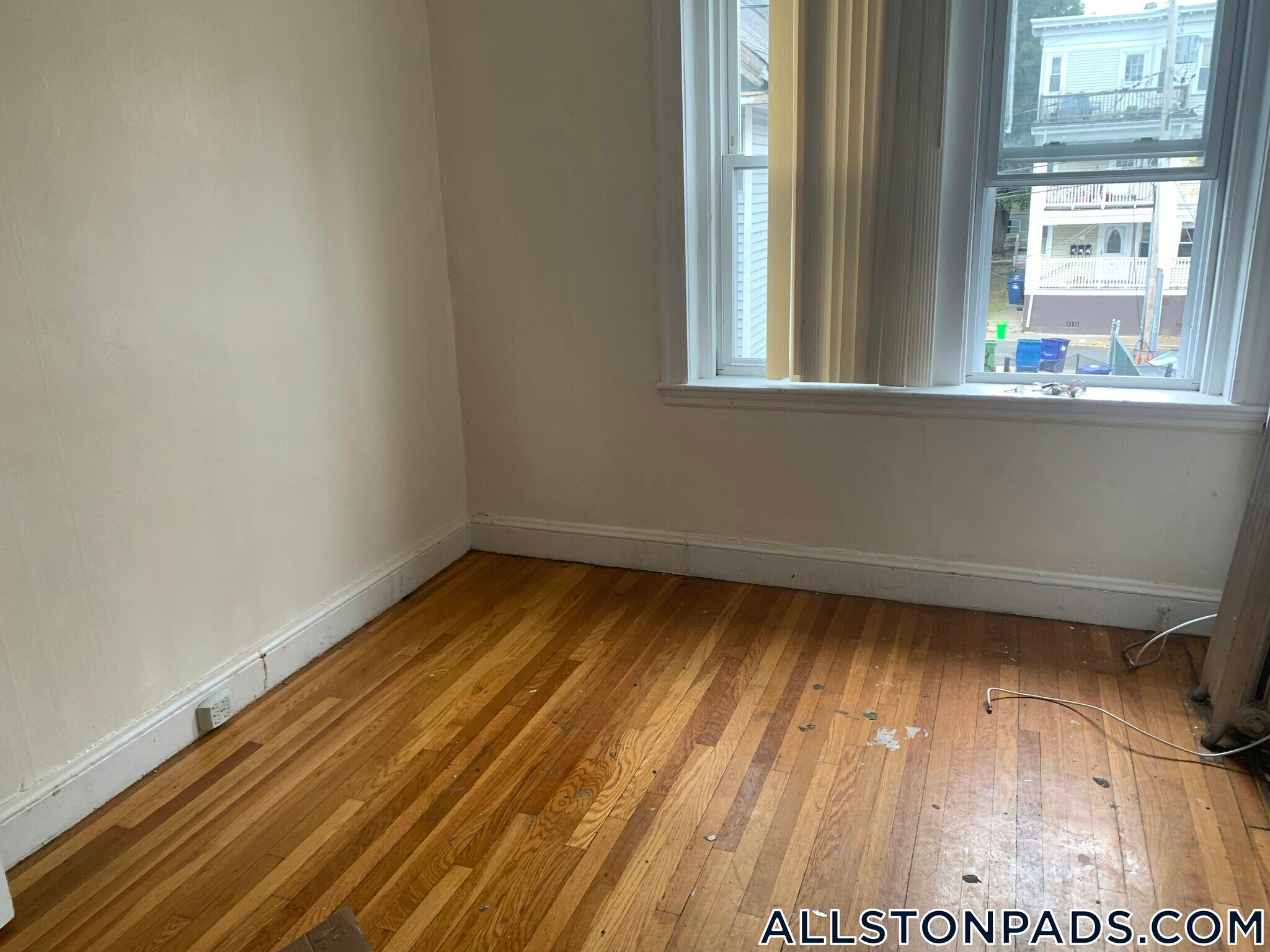 Building Photo - 5 Barrows St