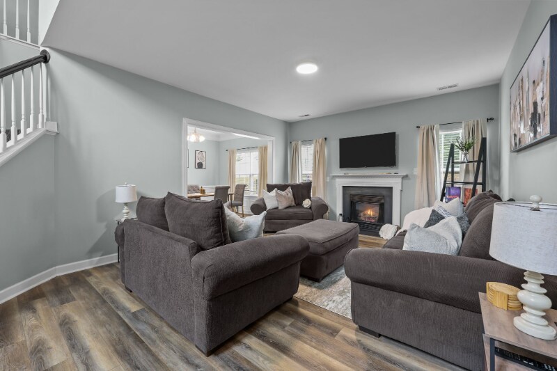 Building Photo - 2888 Watercrest Dr NW