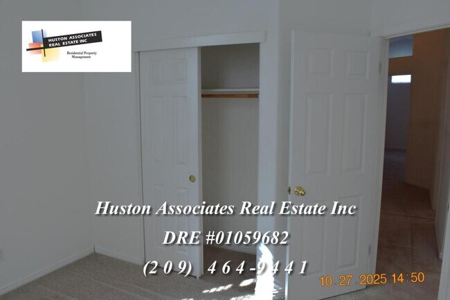 Building Photo - 2729 Tejon St