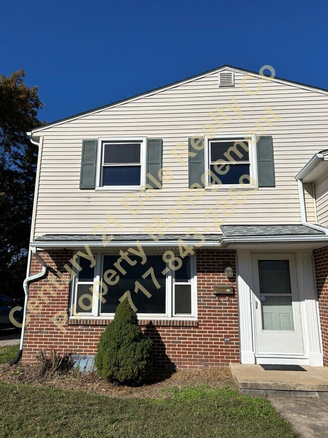 Building Photo - Meade Street 215-217