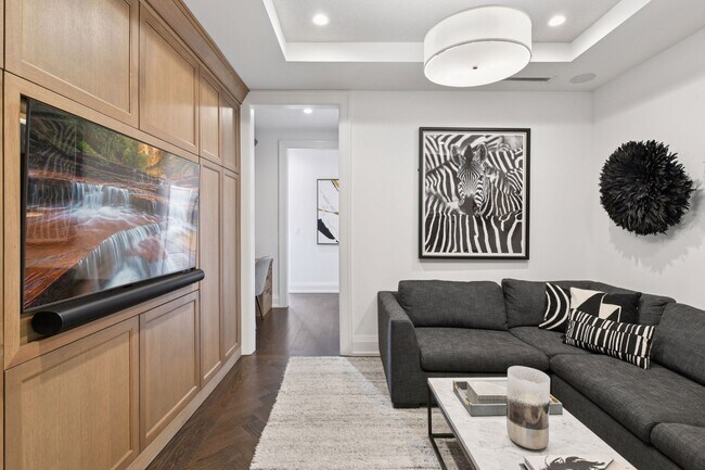 Building Photo - 1111 W River Pkwy