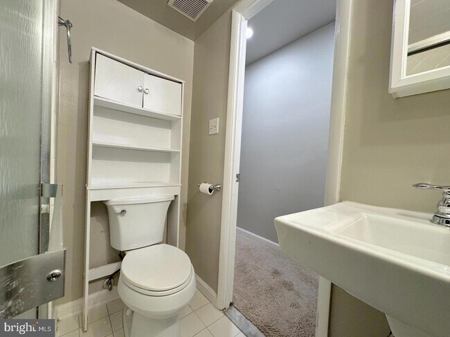 Building Photo - 2334 Antiqua Ct