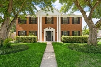 Building Photo - 15251 Kelbrook Dr