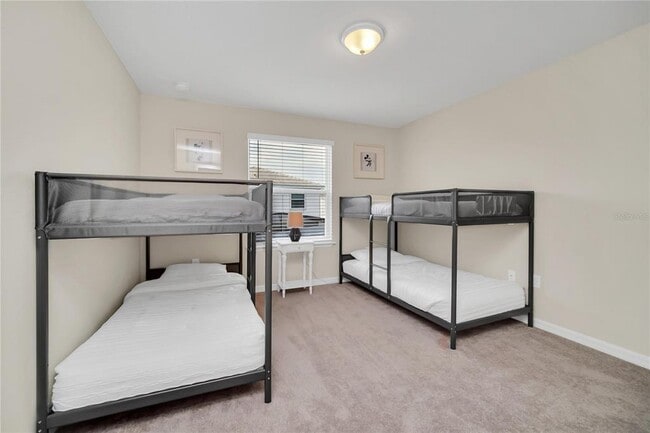 Building Photo - 7196 Oakmoss Loop