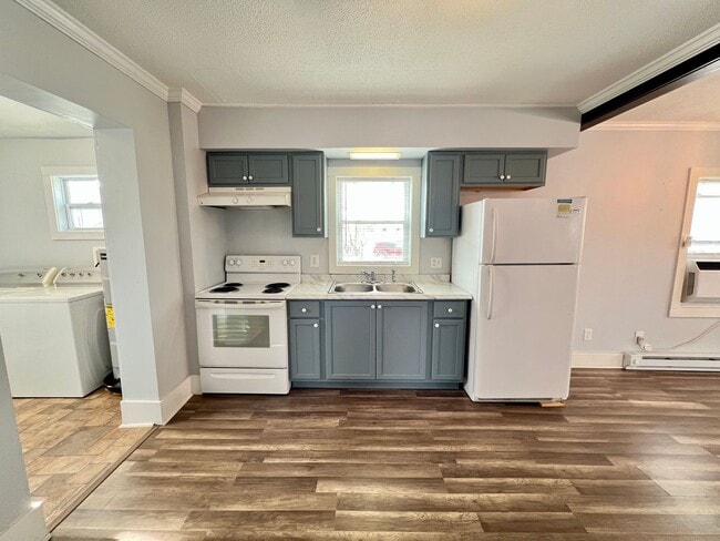 Building Photo - Adorable Rental located in South Hill
