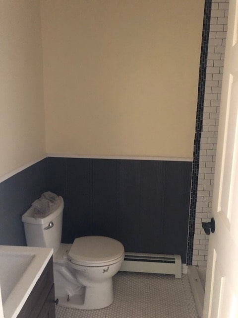 bath 2 - 74 Sussex Ave