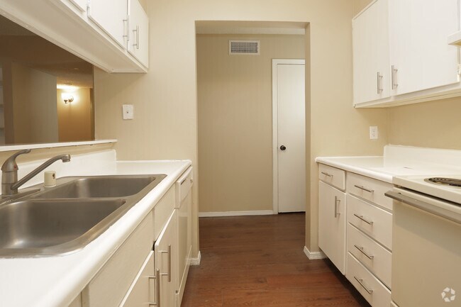 Interior Photo - Windsor Place