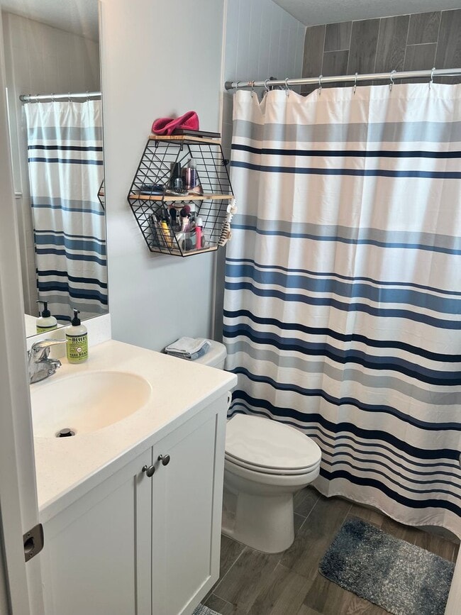 Building Photo - CHARMING 3 BEDROOM, 2 BATH HOME BUILT IN 2022 IN EAST STUART