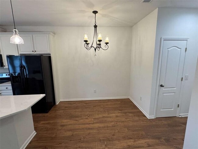 Building Photo - 6494 Whitebeam Trl