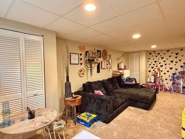 Building Photo - 602 Hamilton St