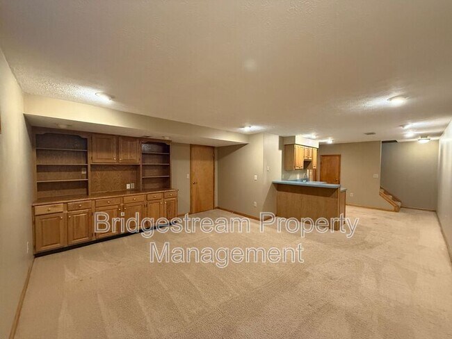 Building Photo - 2627 Gentle Wind Point