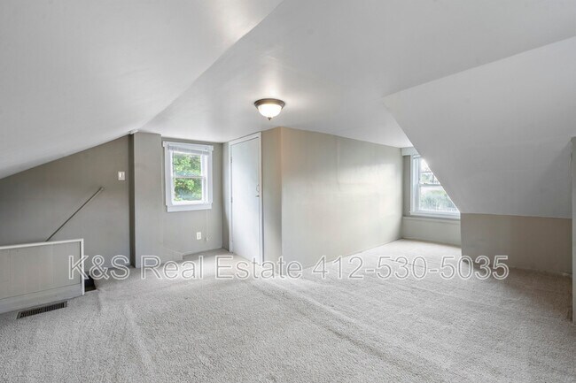 Building Photo - 2721 Berg St