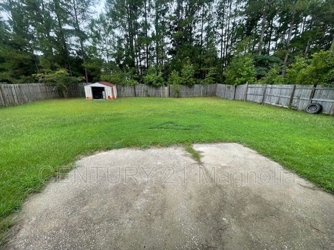 Building Photo - 4723 Laural Oak Dr