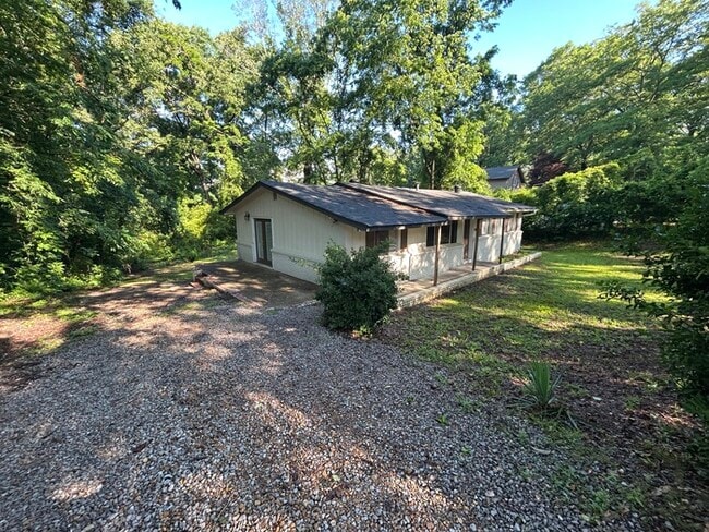 Primary Photo - 217 Hilltop Rd
