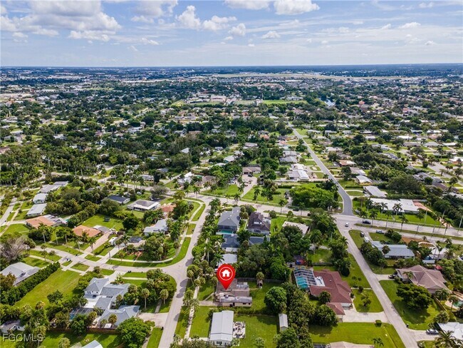 Building Photo - 1310 La Faunce Way