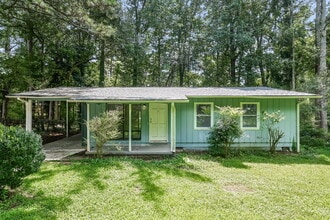 Building Photo - 729 Blueridge Dr