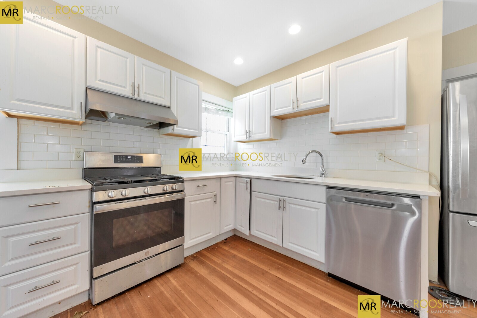 Building Photo - 31 Champney St