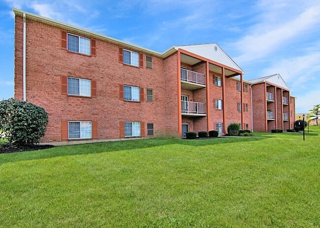 Building Photo - Forest Meadows Apartments – Pet-Friendly w...