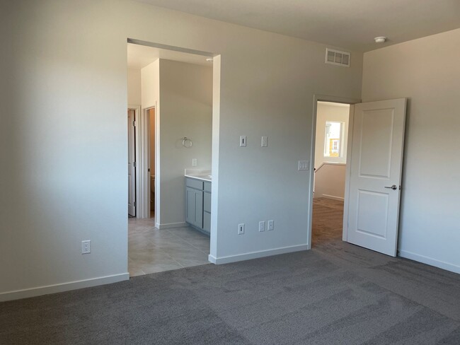 Building Photo - NEW inside a gated Summerlin community wit...