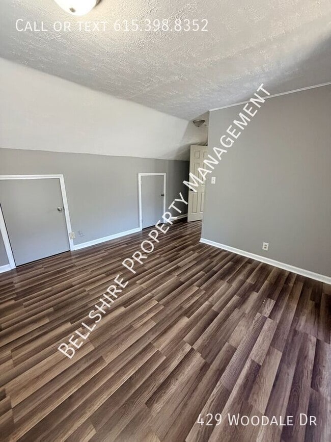 Building Photo - 429 Woodale Dr