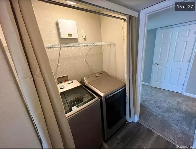 Building Photo - 1425 S Galena Way