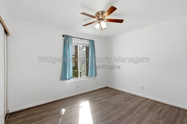 Building Photo - 7328 Tooma St