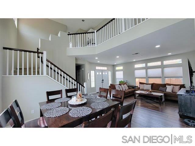 Building Photo - 2476 Fallbrook Pl