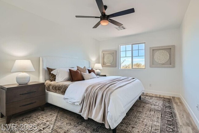 Building Photo - 5873 Skyfall Ct
