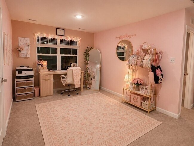 Building Photo - 7754 Lovegrass Ter