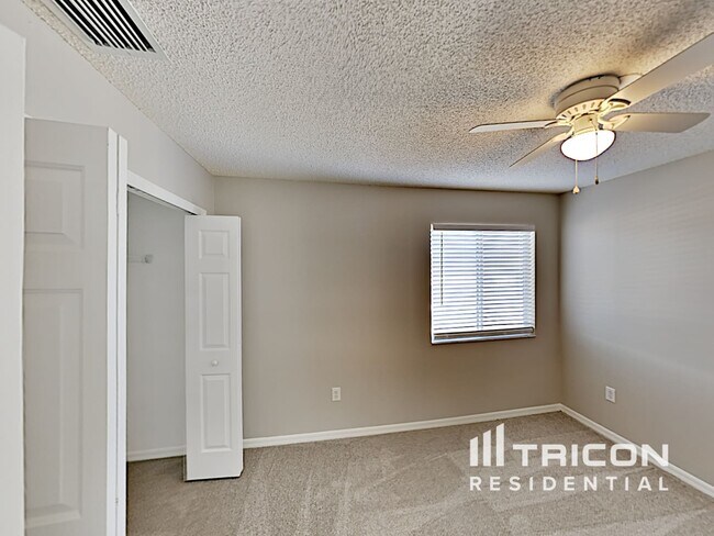 Building Photo - 4409 Reynolds Creek Ave