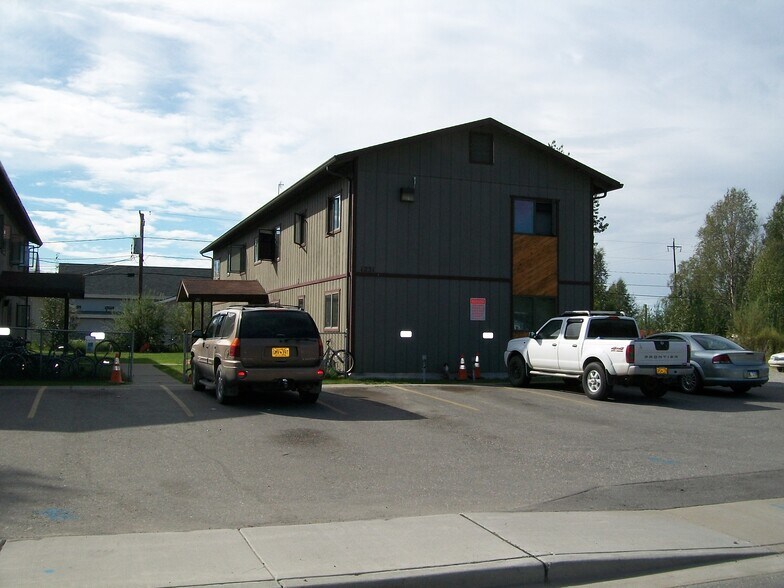 Building Photo - 1231 23rd Ave