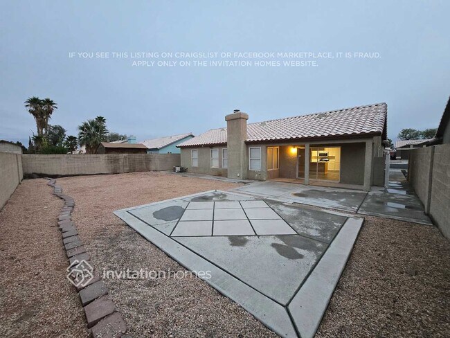 Building Photo - 4412 W La Madre Way