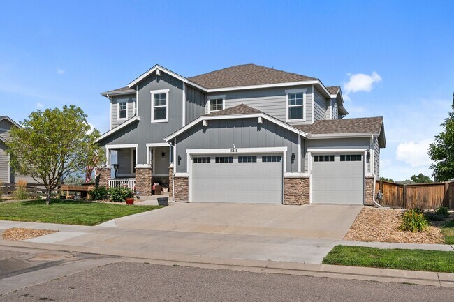 Primary Photo - 15411 Village Cir E