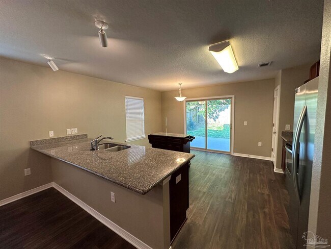 Building Photo - 10641 Senegal Dr