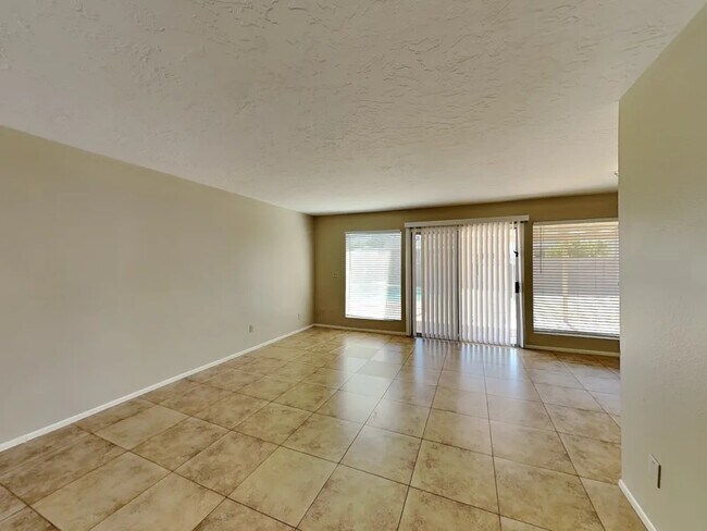 Building Photo - 4143 W Michelle Dr