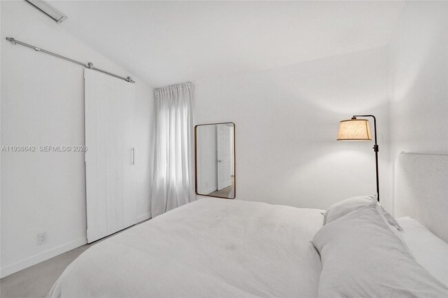 Building Photo - 648 Sand Creek Cir