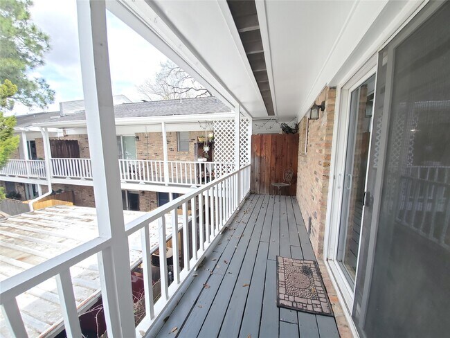 Building Photo - 4040 San Felipe St