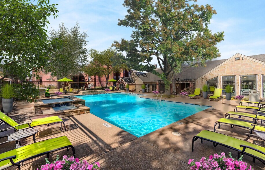 Building Photo - Amherst Apartments