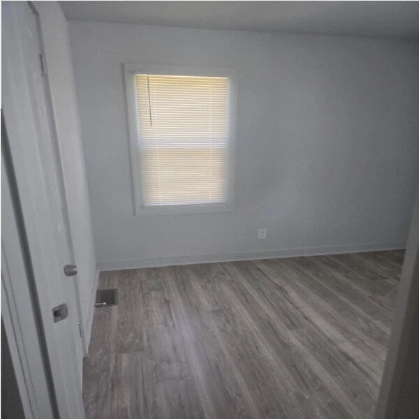 Building Photo - 20529 Westphalia St