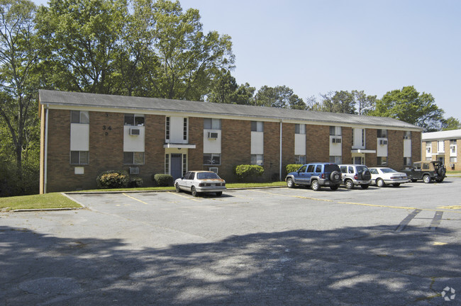 Whispering Oaks - 18 Garrison Rd SE Marietta GA 30008 | Apartment Finder