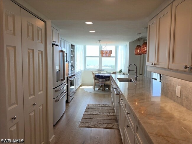 Building Photo - 5550 Heron Point Dr