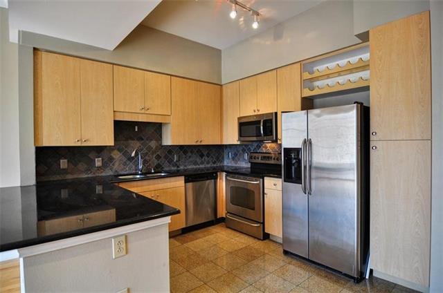 Building Photo - 3225 Turtle Creek Blvd