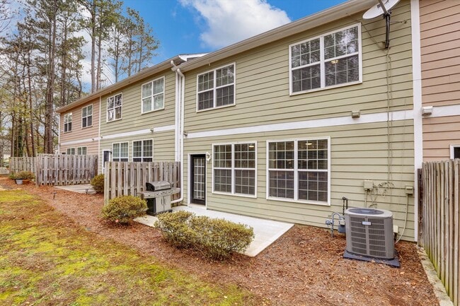 Building Photo - 2849 Jordan Oaks Ln