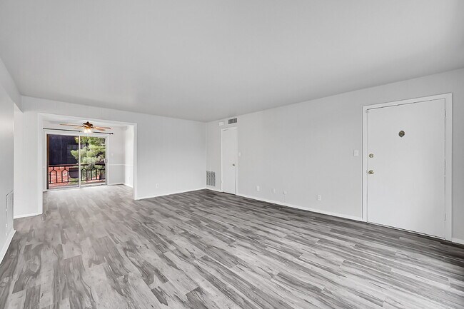 Building Photo - $1,600.00 - 2 Beds 1 Bath, Single Family H...