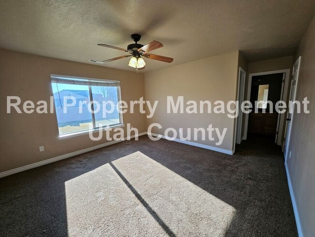 Building Photo - Short Term Lease With Option To Renew