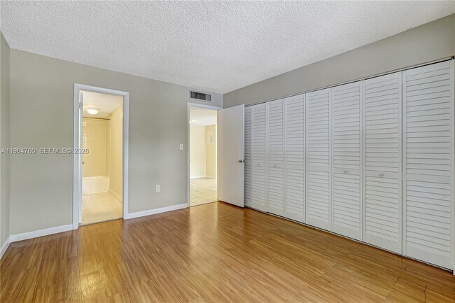 Building Photo - 7160 NW 179th St