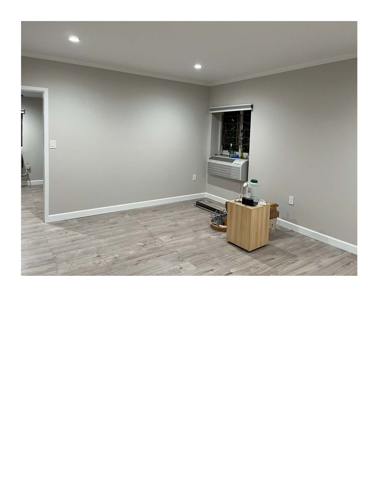 Building Photo - 205 Mineola Blvd