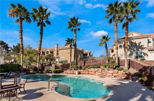 Building Photo - 5855 Valley Dr