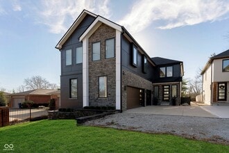 Building Photo - 429 W 86th St